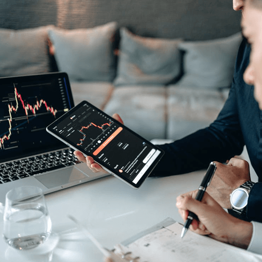 Torexian - Team von Kryptowährungsexperten